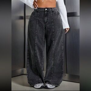 SHEINCurve+ Black Washed Wide Leg Jeans